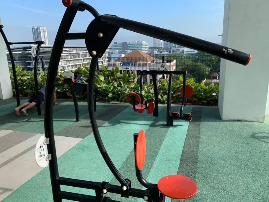Stylish Romantic Couples Getaway - Netflix&Relax 7 Cyberjaya Dış mekan fotoğraf